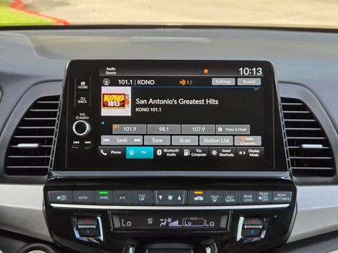 Certified 2025 Honda Odyssey EX-L image 16
