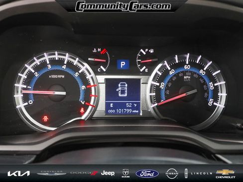 Used 2018 Toyota 4Runner SR5 image 14