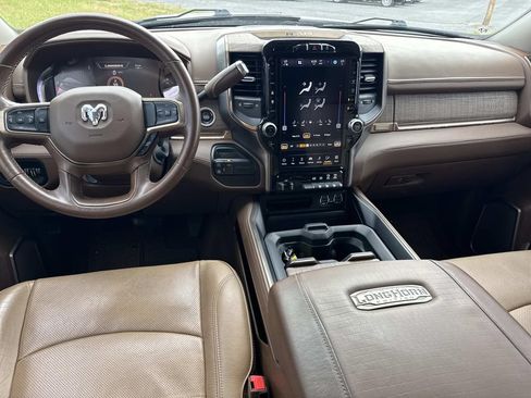 Used 2023 RAM 2500 Limited AWD/4WD image 9