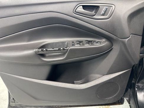 Used 2014 Ford Escape S image 17