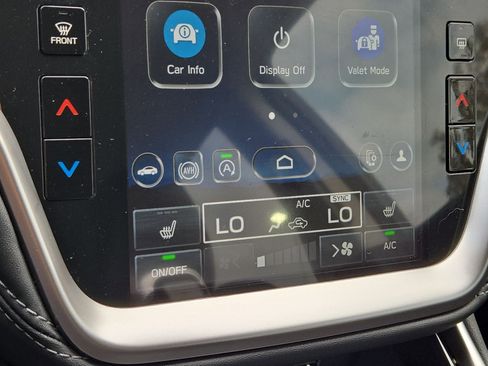 Used 2025 Subaru Outback Premium image 24