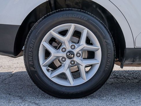 Used 2021 Kia Soul S image 12