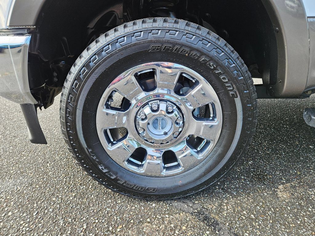 Used 2022 Ford F250 Lariat w/ Lariat Value Package AWD/4WD image 9