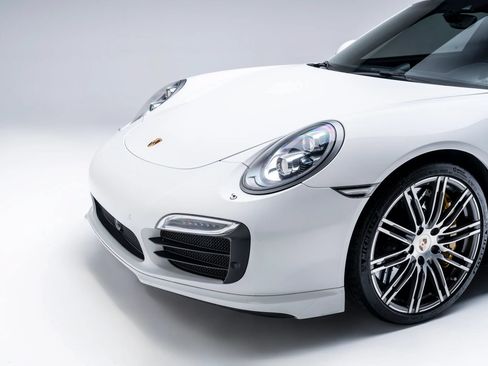 Used 2014 Porsche 911 Turbo S AWD/4WD image 33
