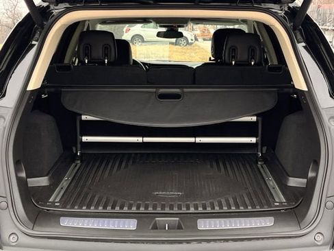 Used 2018 Cadillac XT5 Premium Luxury image 26