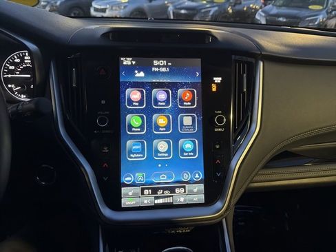 Used 2023 Subaru Outback Limited image 43