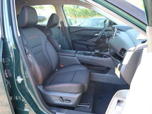 New 2026 Nissan Rogue SV w/ Rock Creek Premium Package AWD/4WD image 25