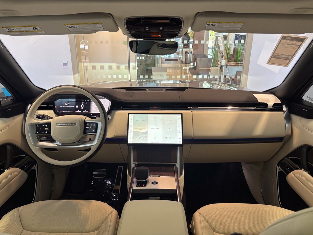 New 2026 Land Rover Range Rover SE AWD/4WD image 7