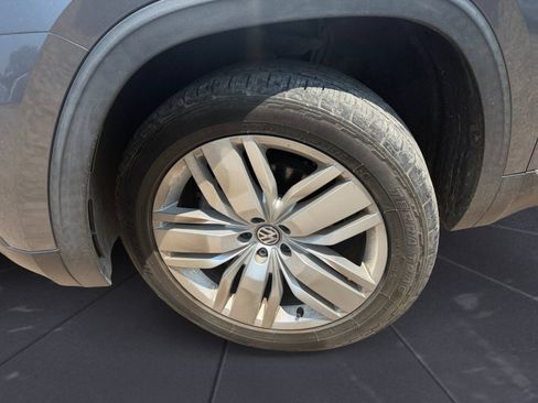 Used 2020 Volkswagen Atlas SEL FWD image 14