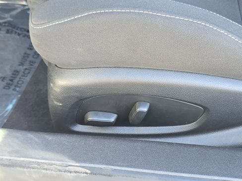 Used 2023 Chevrolet Camaro LT RWD image 18