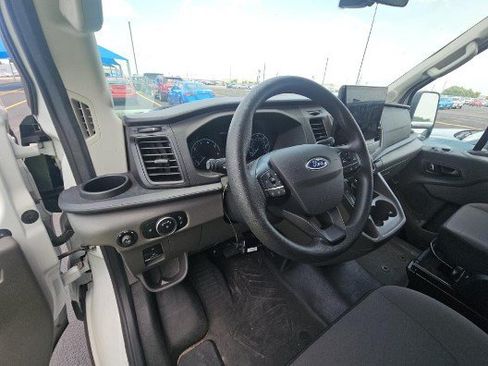 Used 2022 Ford Transit 350 XLT RWD image 8