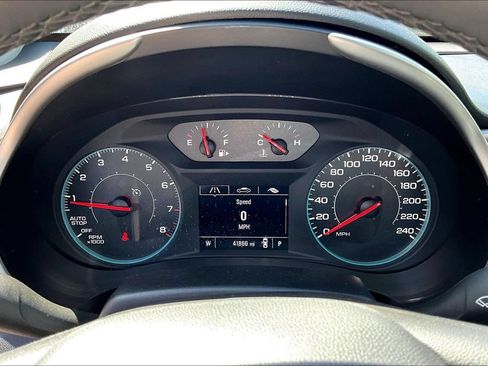 Used 2024 Chevrolet Malibu LT w/ Midnight Edition FWD image 12