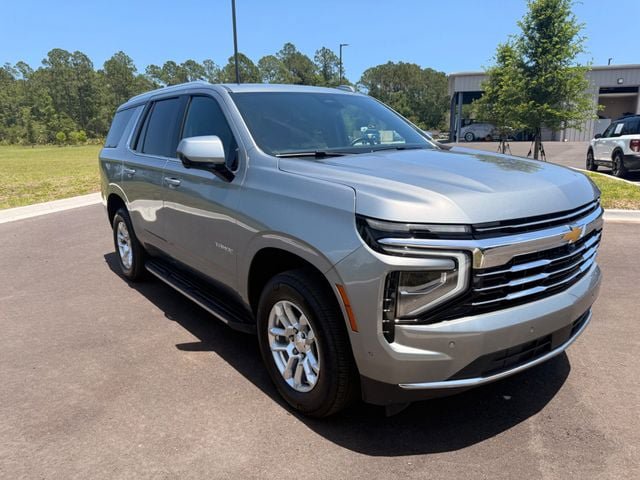 Used 2025 Chevrolet Tahoe LT AWD/4WD image 16