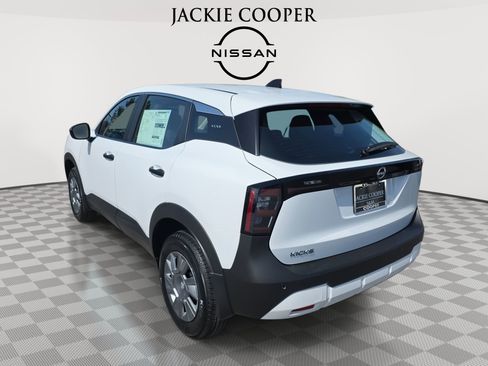 New 2026 Nissan Kicks S image 7