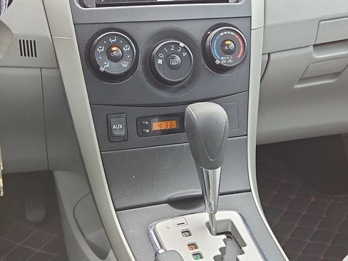 Used 2010 Toyota Corolla LE w/ All Weather Guard Pkg FWD image 18