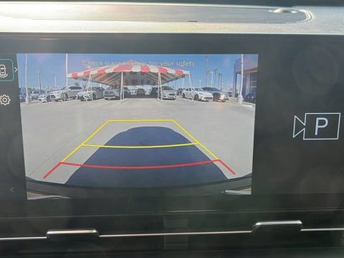 Used 2024 Hyundai Kona SEL FWD image 12