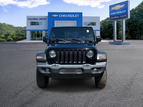 Used 2019 Jeep Wrangler Sport AWD/4WD image 9