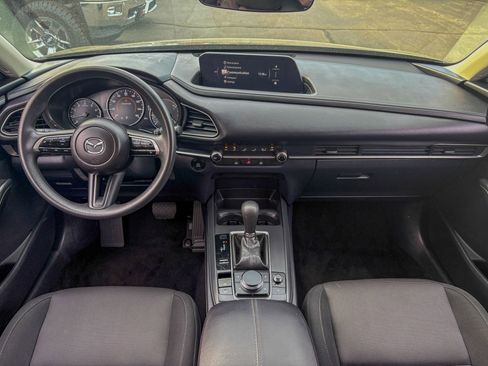 Used 2025 MAZDA CX-30 AWD 2.5 S image 2