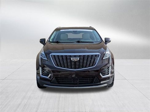 Certified 2021 Cadillac XT5 Premium Luxury image 2