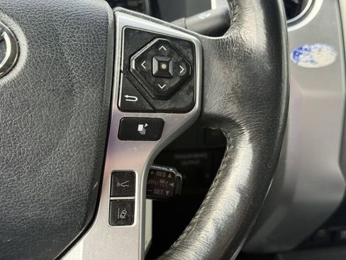 Used 2020 Toyota Tundra SR5 w/ SR5 Leather Package RWD image 23