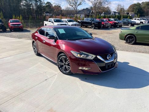 Used 2017 Nissan Maxima 3.5 SV w/ Dynamic Package image 11