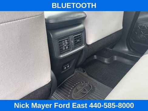 Used 2019 Toyota RAV4 XLE w/ Convenience Package AWD/4WD image 22