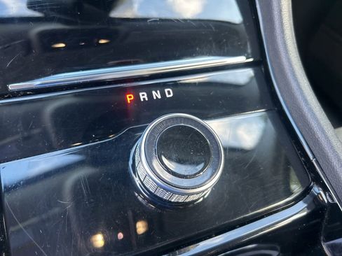 Certified 2023 Jeep Grand Cherokee L Laredo image 15