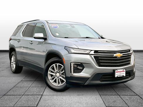 Used 2023 Chevrolet Traverse LT w/ LPO, Floor Liner Package AWD/4WD image 1