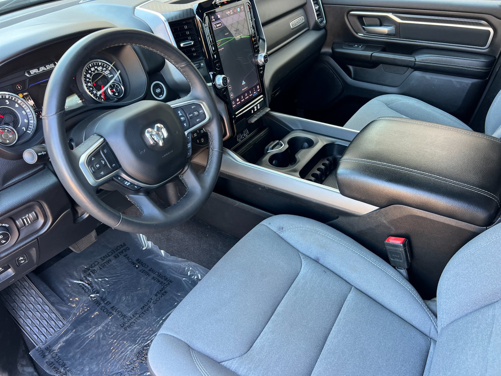 Used 2025 RAM 1500 Big Horn AWD/4WD image 9