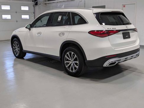 Certified 2026 Mercedes-Benz GLC 300 4MATIC image 10