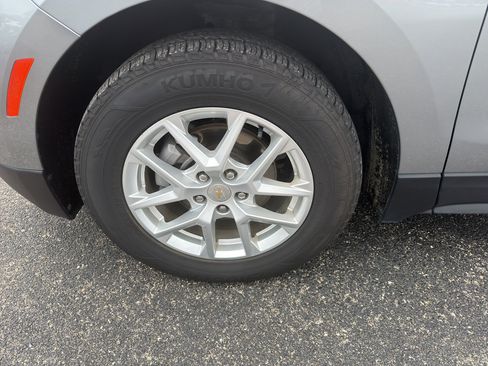 Used 2024 Chevrolet Equinox LT AWD/4WD image 10