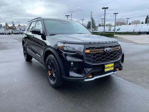 New 2026 Ford Explorer Tremor w/ Tremor Convenience Package image 9