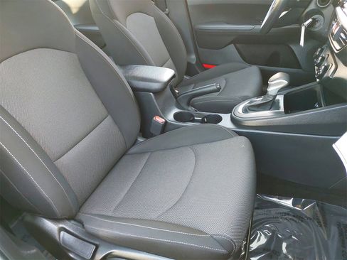 Certified 2023 Kia Forte LXS w/ LXS Technology Package image 10