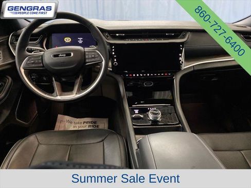 Certified 2026 Jeep Grand Cherokee Limited AWD/4WD image 31