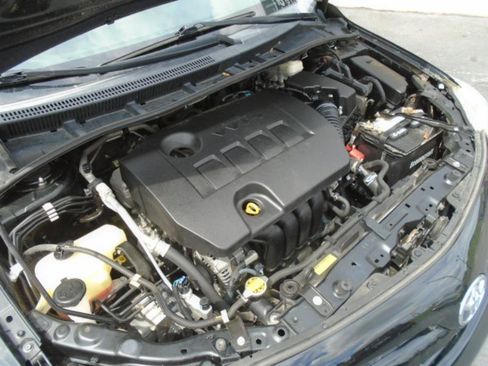 Used 2013 Toyota Corolla S w/ Premium Pkg FWD image 17