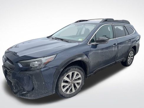 Certified 2024 Subaru Outback Premium image 3