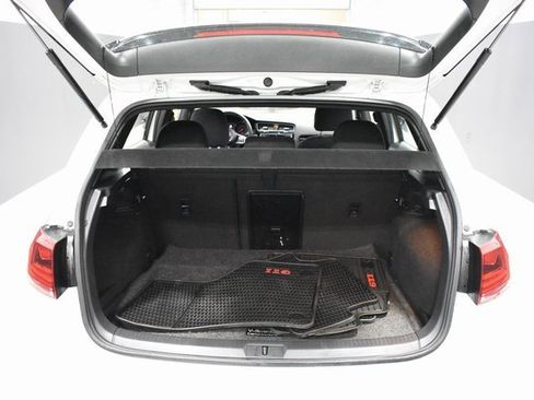 Used 2017 Volkswagen GTI Sport image 28