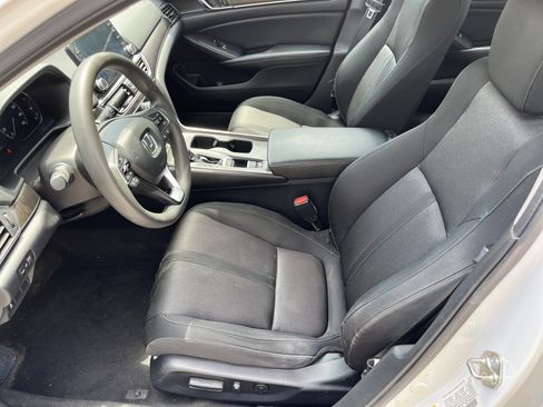 Used 2018 Honda Accord EX image 12