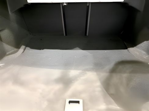 Used 2019 Mercedes-Benz C 300 C300 Sedan image 27