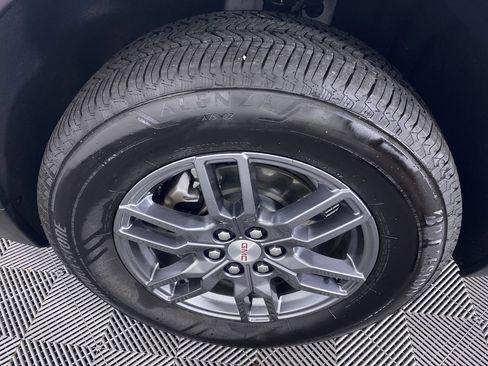 Certified 2025 GMC Acadia Elevation image 16