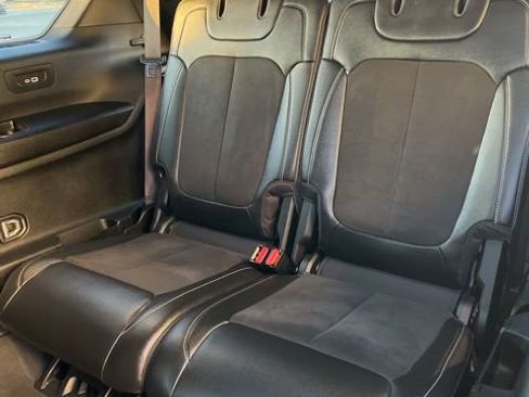 Used 2024 Jeep Grand Cherokee L Laredo AWD/4WD image 29