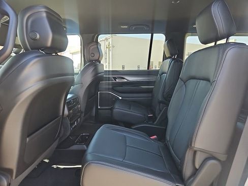 New 2026 Jeep Grand Wagoneer 4WD image 11