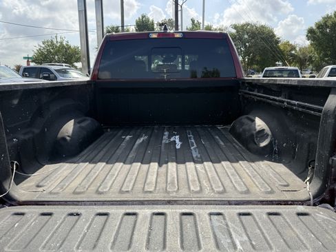 Used 2021 RAM 1500 Limited w/ Night Edition RWD image 30