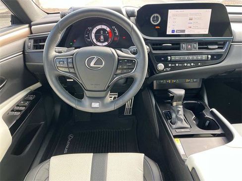 Certified 2023 Lexus ES 350 F Sport image 13