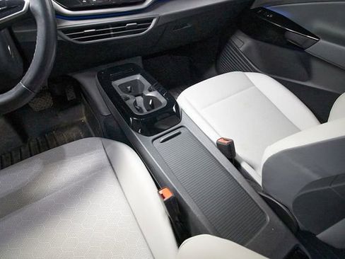 Used 2021 Volkswagen ID.4 Pro S image 9