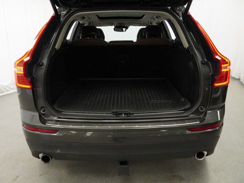 Used 2018 Volvo XC60 T6 Momentum w/ Advanced Package AWD/4WD image 43