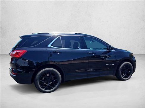 Used 2020 Chevrolet Equinox LT FWD image 8