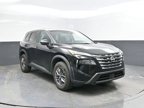 Used 2024 Nissan Rogue S AWD/4WD image 6