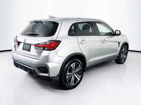 Used 2025 Mitsubishi Outlander Sport SE image 9
