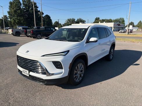 New 2026 Buick Enclave Preferred w/ LPO, Floor Liner Package FWD image 2